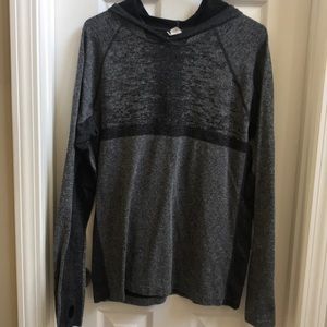 Men’s Fabletics FL2 sweatshirt